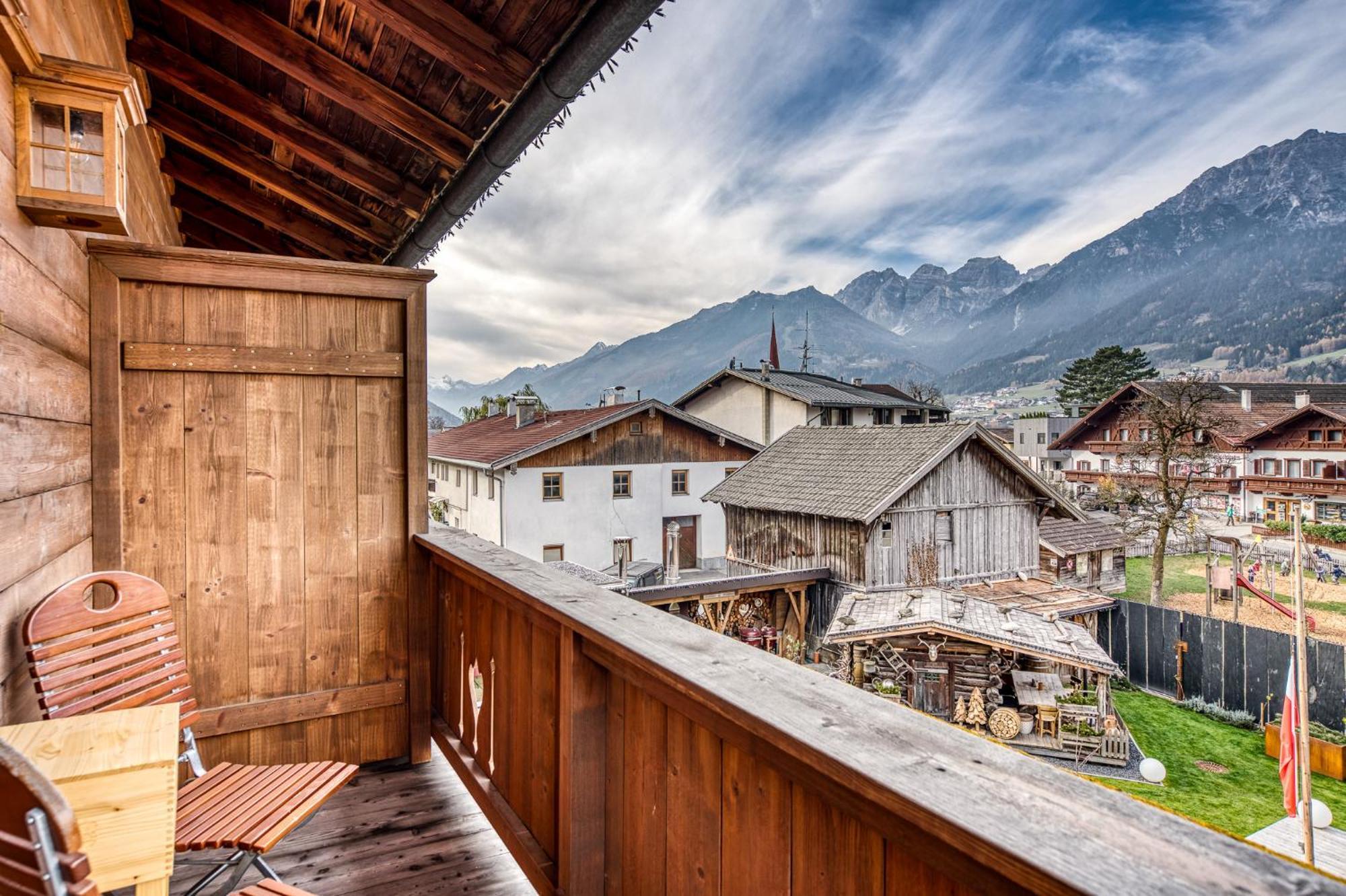 Hotel Alpenstolz Mieders Pokoj fotografie